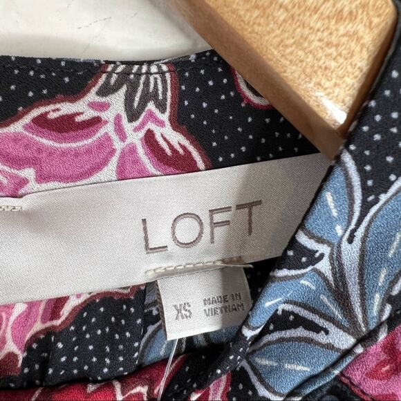 Loft Blouse XS NEW black red floral dotted high neck bell sleeve tropical beach - Picture 7 of 9